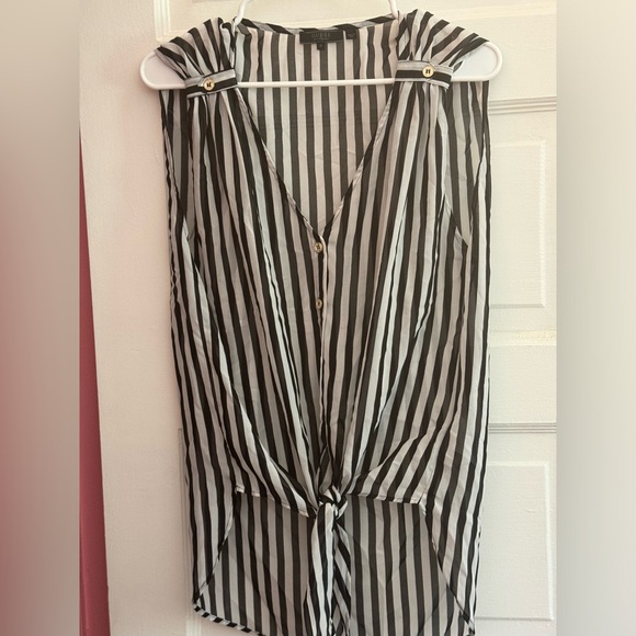 Guess Black & White Striped Blouse - Picture 2 of 2